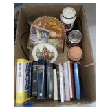 Box of Assorted Dï¿½cor Books - Wall Hangings