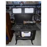 Vintage Red Mountain Cast Iron Cook Stove