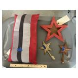 4 Pcs - Coat Rack Holders & Pillow