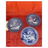 3 - Decorative Plates w/Hangers