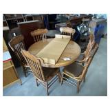 Wood Dining Table w/Leaf & 6 Chairs 47"Dia