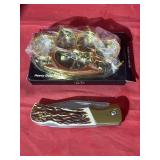 Brass Knuckles & Lockback Pocket Knife