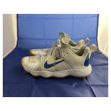 Pair Nike Sz 8-1/1M Shoes