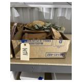 Box of Assorted Office Dï¿½cor