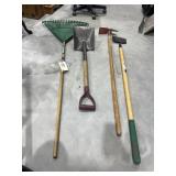4 Pcs Hand Tools - Plastic Leaf Rake - Shovel