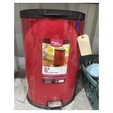 Better Homes 10.5 Gal Step Trash Can