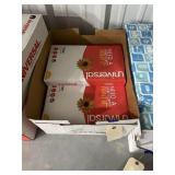 Universal 8-1/2x14 Copy Paper