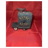 Antique Cast Iron Wagon