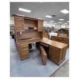 Large Wooden L-Shaped Desk w/Hutch