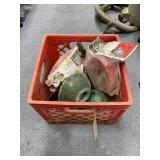 Plastic Crate w/Auto Game Bird Fountains