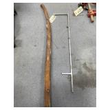 Metal Bracket & Curved Wooden Pc