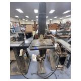 Craftsman Band Saw w/Band