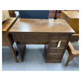 Bernina Sewing Machine in Cabinet