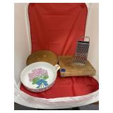 Cheese Grater - Serving Bowl - Cake Stand