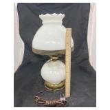 Glass Elec Lamp w/Shade
