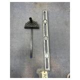 2 Pcs - Level & Miter Gauge