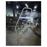 4-Step Rolling Shop Ladder 24"W x 41"H