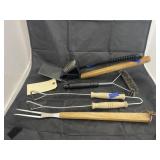 5 Pc - BBQ Grilling Utensils