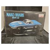Mini Craft Mako Shark Show Car model in box