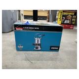 Makita Compact Router in box 1/4 HP