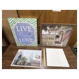 4 Pcs - Assorted Wall Art