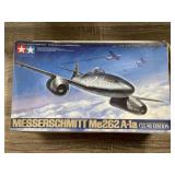 Tamiya Messerschmitt Me262 A-1a Model Plane