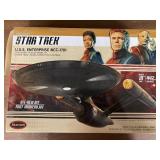 Star Trek Enterprise Plastic Model in box