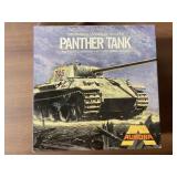 Aurora Panther Plastic Tank model in box