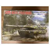 Amusing KF51 Panther Model Tank in box