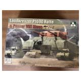 Takom Landkreuzer P1000 Ratte & Panzer VIII