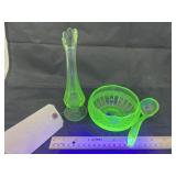 Green Depression Vase, Sm Bowl w/Spoon