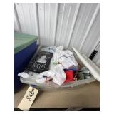 Christmas Dï¿½cor in Plastic Bin w/Lid