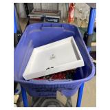 Christmas Dï¿½cor in Plastic Bin w/Lid