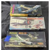 3 Pcs - Aurora Mig 19 Sopwith Airplane Models