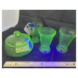 4 Pcs - Green Depression Candy Dish& Tumblers