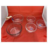 5 Pcs - Assorted Pyrex Bowls