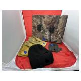 5 Pcs - Ski Mask - Gloves - Camo Seat Pad