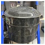 Canner w/Lid