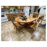 Oak Dining Table w/4 Chairs 65" Oval
