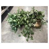 2 Pcs - Faux Greenery in Baskets