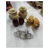 9  Pcs - Salt/Pepper Shakers