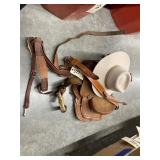 Coriente Saddle 15" & Western Style Hat Sz L