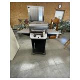 Charbroil Propane Grill w/LP Bottle