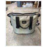 Yeti Insulated Bag