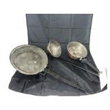 3 - Metal Dippers