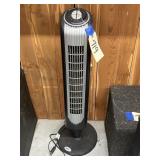 Holmes Vertical Heater