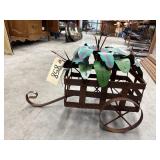 Metal Wagon & Flower Dï¿½cor