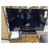 Sony Bravia Flat Screen LCD TV 31" w/Remote