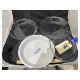 4 Pcs - Pie Dishes - 1 is Corning