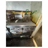 Frymaster Deep Fat Fryer - Gas - w/4 Baskets